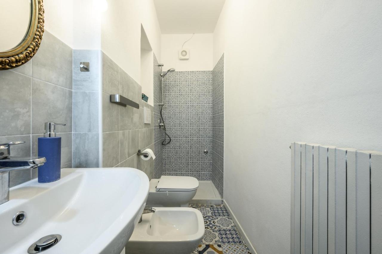 Le Finestre Sul Borgo 2 Apartment Parma Ngoại thất bức ảnh