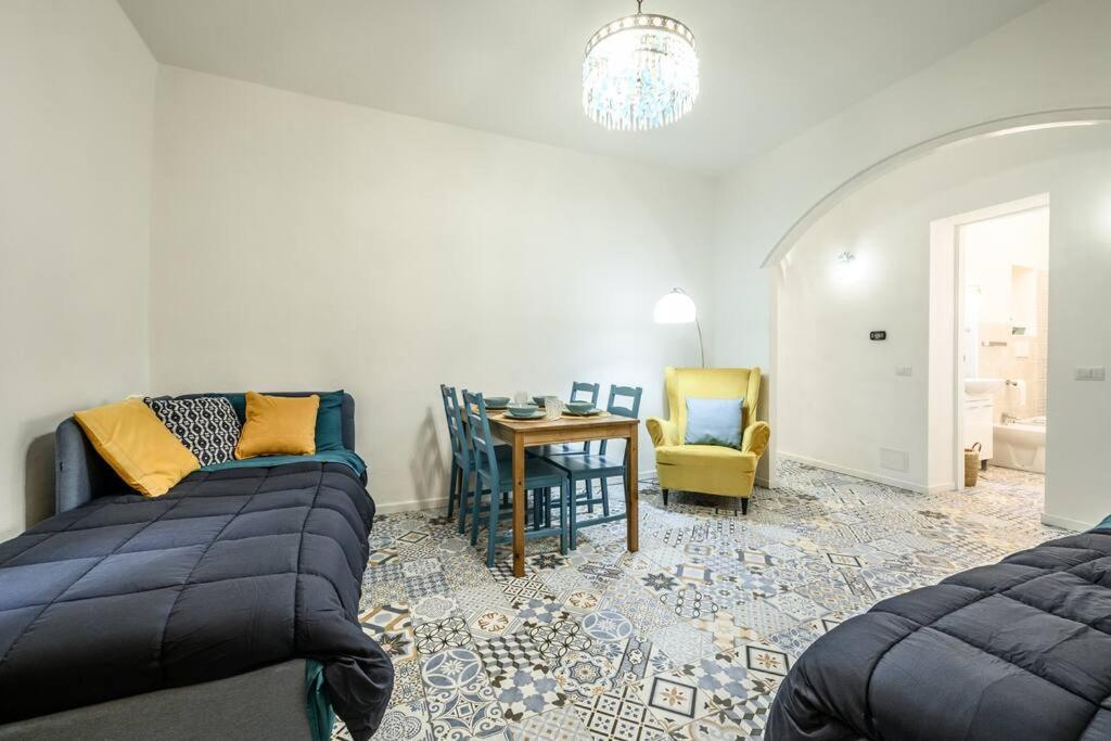 Le Finestre Sul Borgo 2 Apartment Parma Ngoại thất bức ảnh