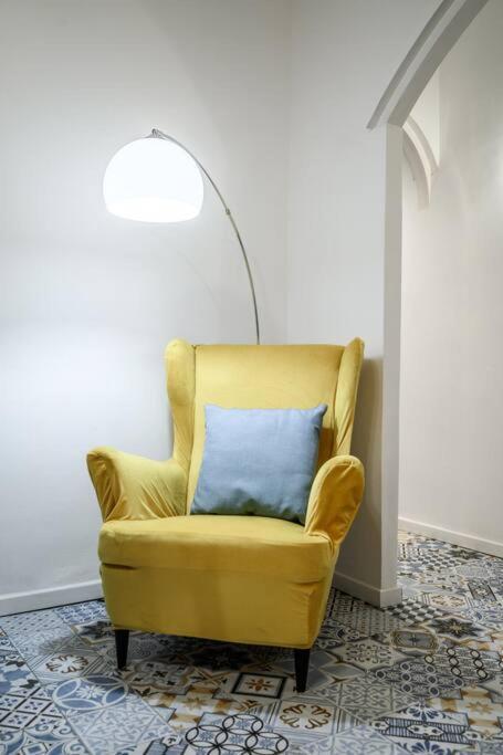 Le Finestre Sul Borgo 2 Apartment Parma Ngoại thất bức ảnh